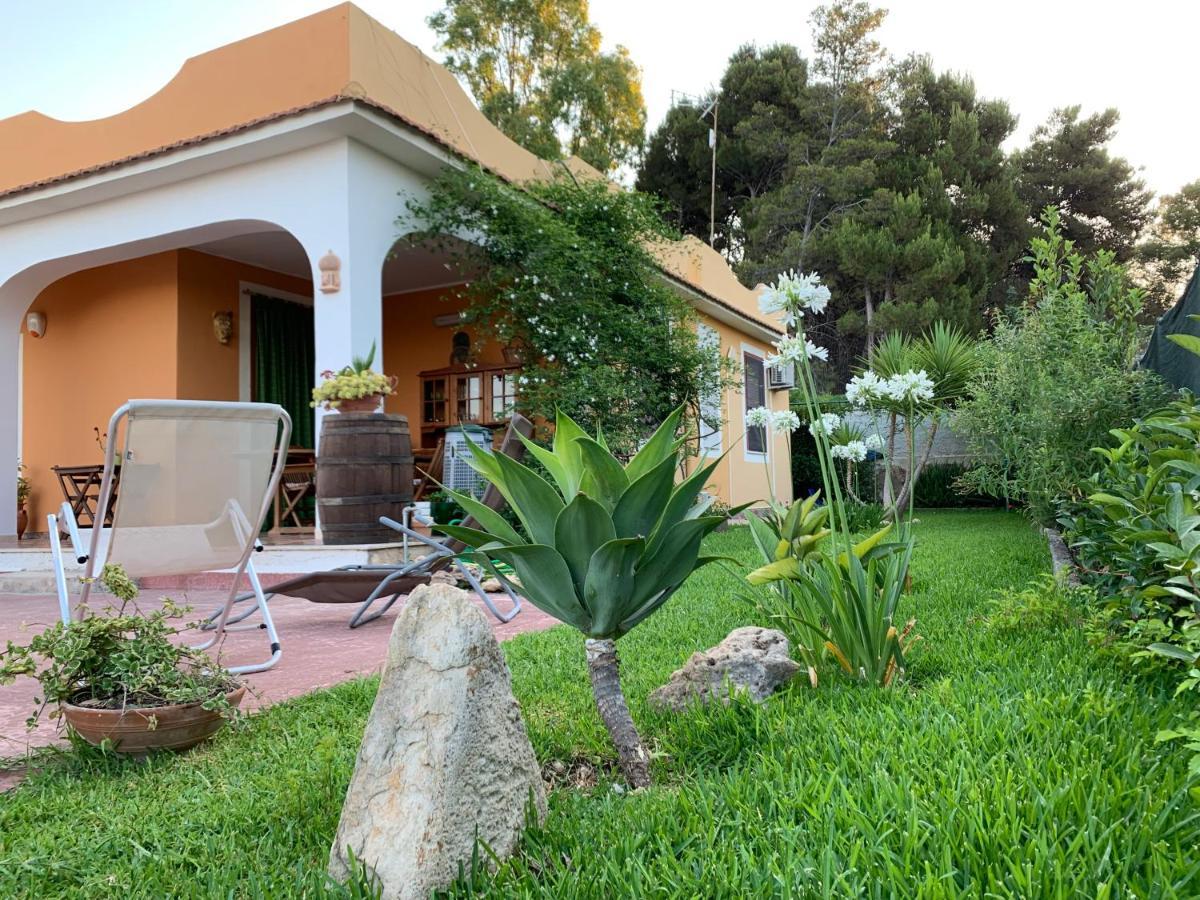 Villa Lucia With Salt Pool Fontane Bianche Exterior photo