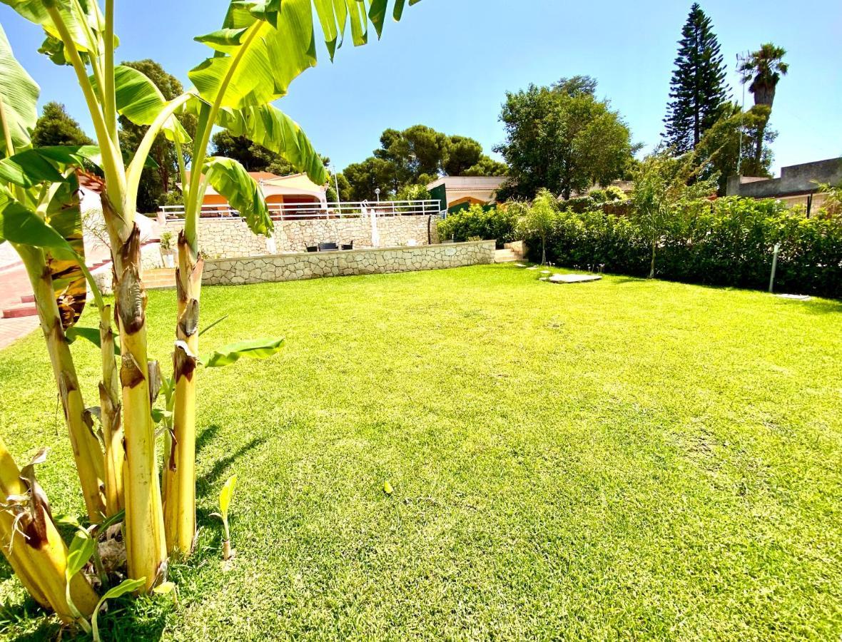 Villa Lucia With Salt Pool Fontane Bianche Exterior photo